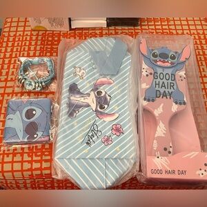 Stitch Hair Brush, Bag, compact mirror & Bracelet Set